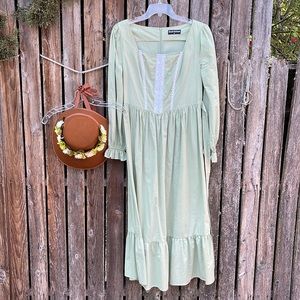 Scarlet Darkness Costume Dress M Prairie Colonial Bonnet Cottagecore Hobbit